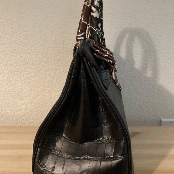 Black Crocodile Embossed Handbag Silver 30cm - Picture 2 of 9